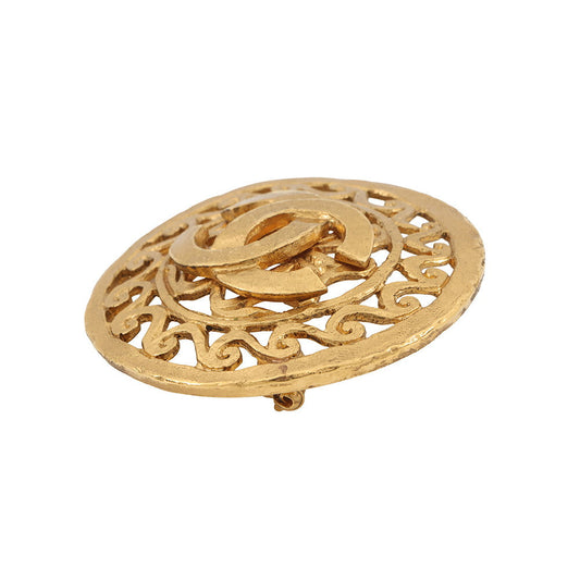 CHANEL CC Logo Brooch Gold Gold Plated