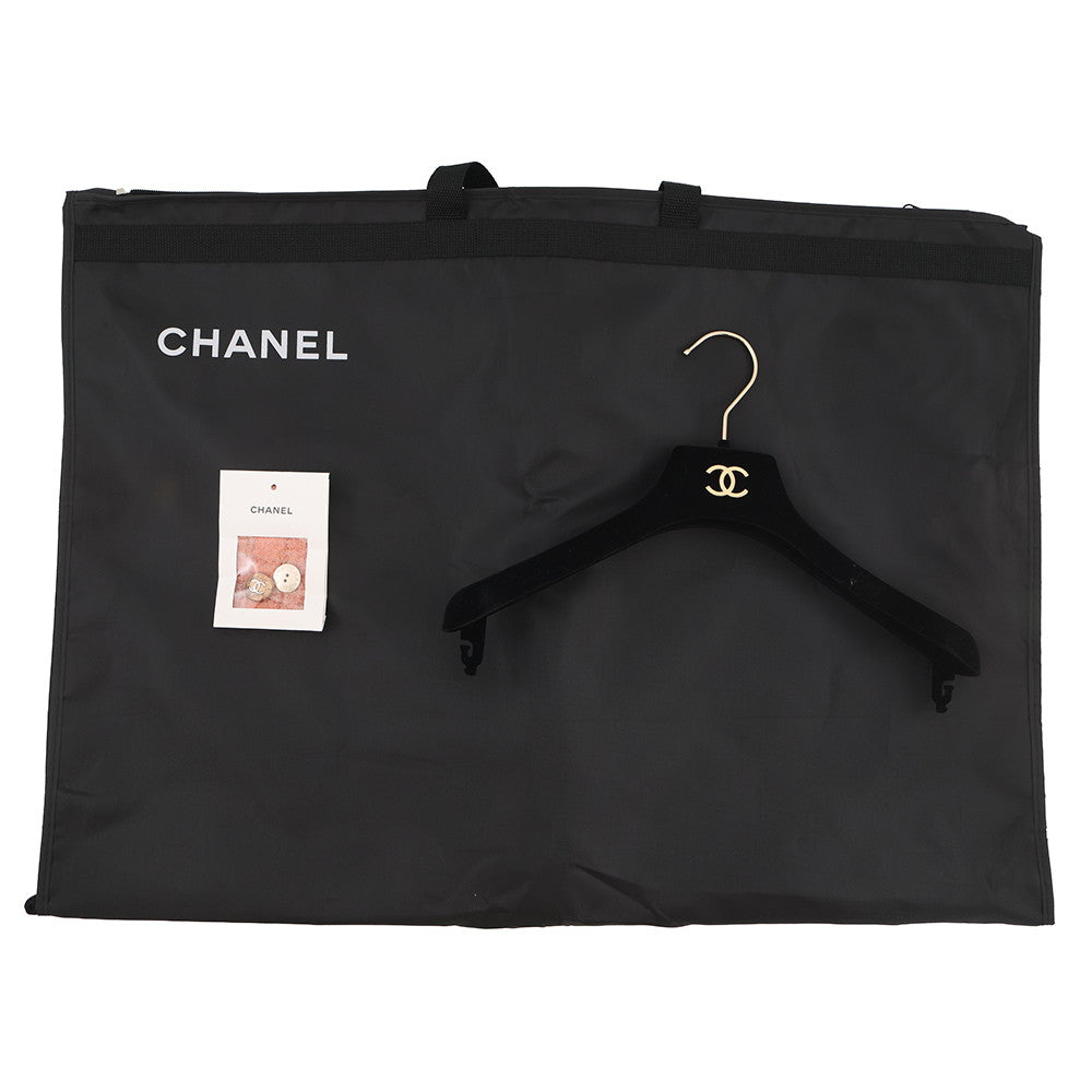 CHANEL Collarless Jacket Size 40 OrangeP77694 Wool 58% Alpaca 23% Polyamide 13% Paper 6%