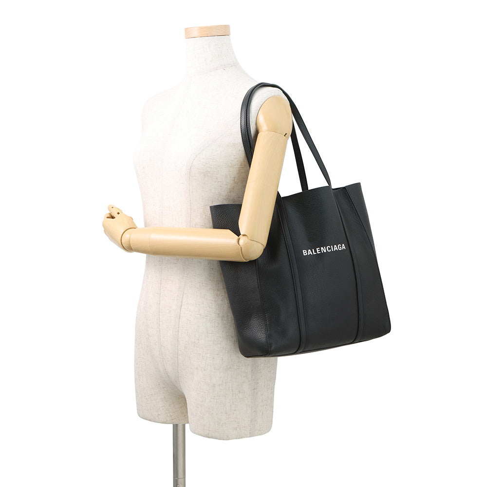 BALENCIAGA Everyday Tote Black551810 Leather Size XS