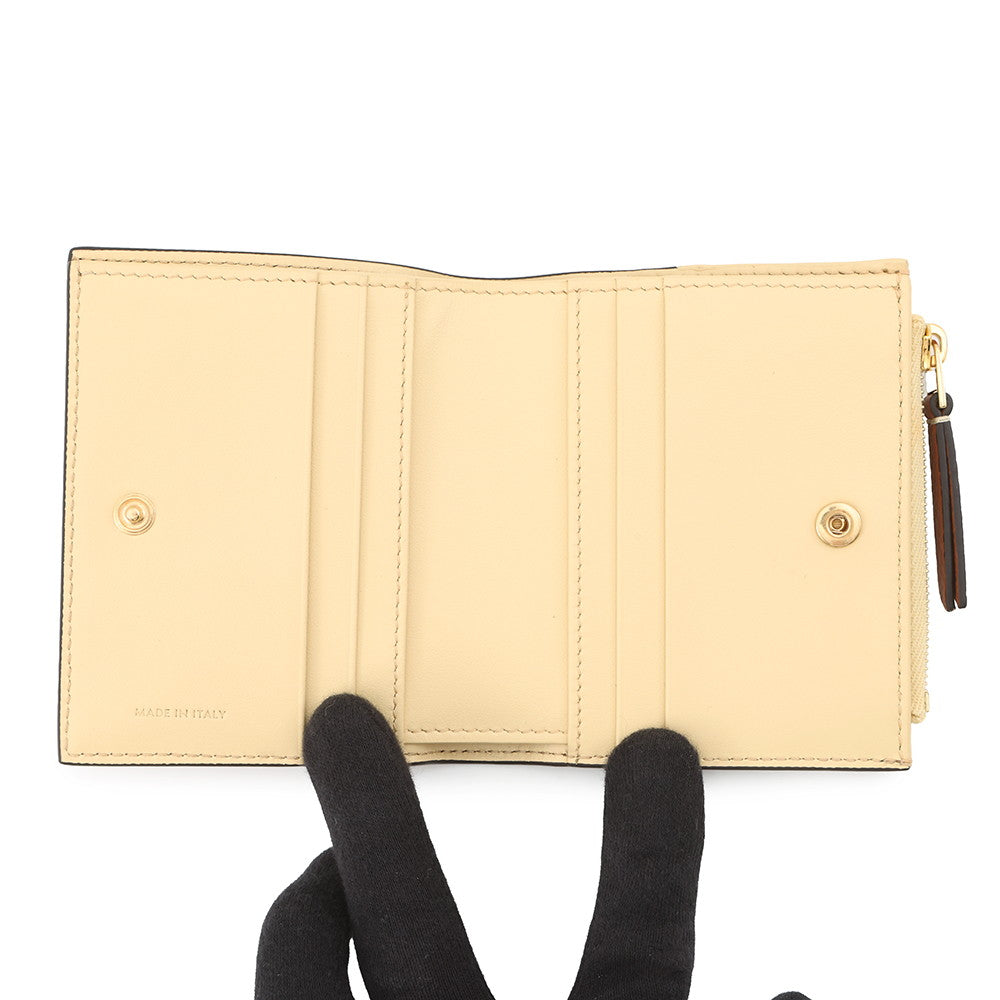 CELINE Compact Wallet Triomphe Stamp Soft Tongue / Soft CreamL100H2O54.GHD1 Supple Grained Calf Leather