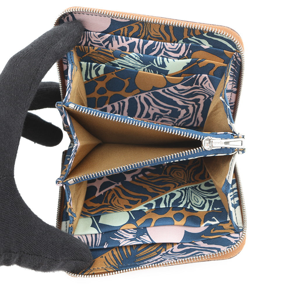 HERMES Azap compact silk in Gold Evercolor
