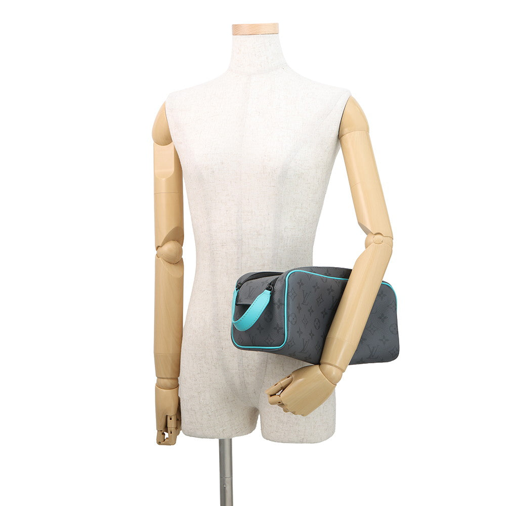 LOUIS VUITTON Dop kit Turquoise/NoirM11482 Monogram Eclipse Reverse