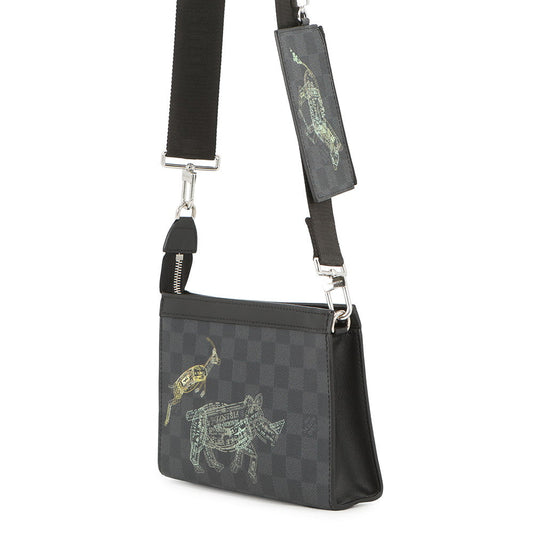 LOUIS VUITTON Gaston Wearable Wallet NoirN64608 Damier Graphite