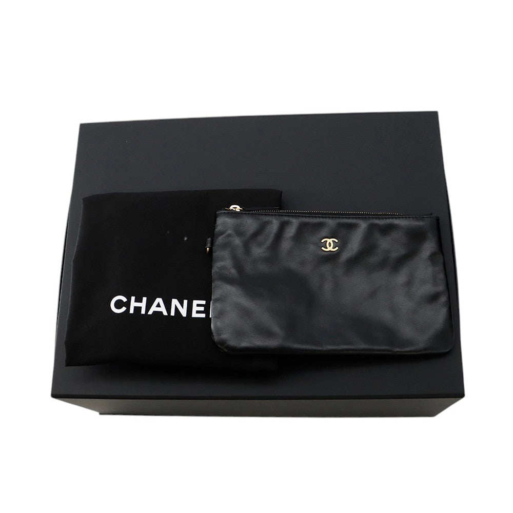 CHANEL Chanel22 Handbag BlackAS3261 Calf Leather Size Medium