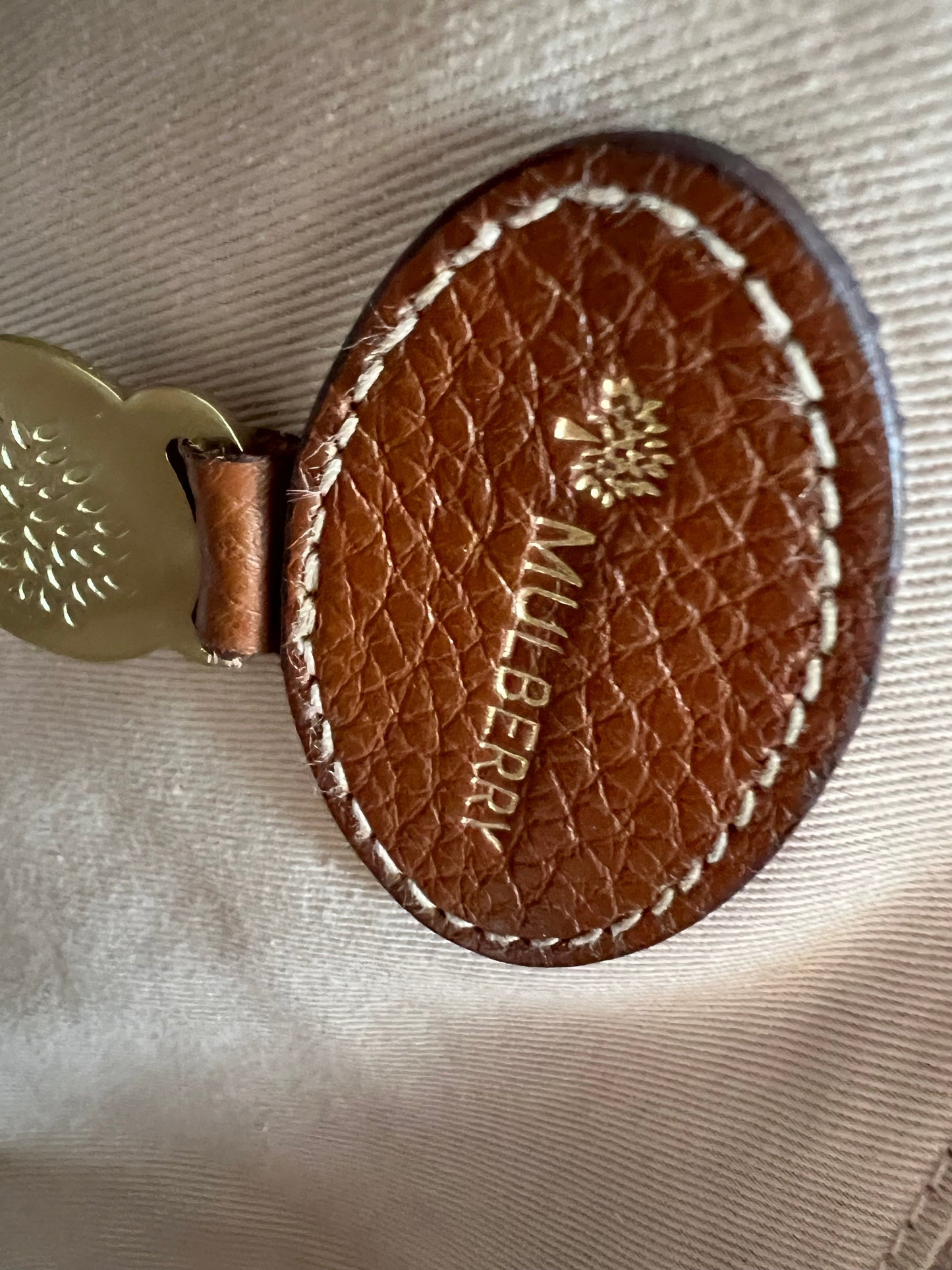 Mulberry Oak Mitzy Messenger