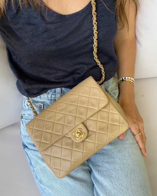 Vintage Mini Flap in Beige Lambskin 1989-1991