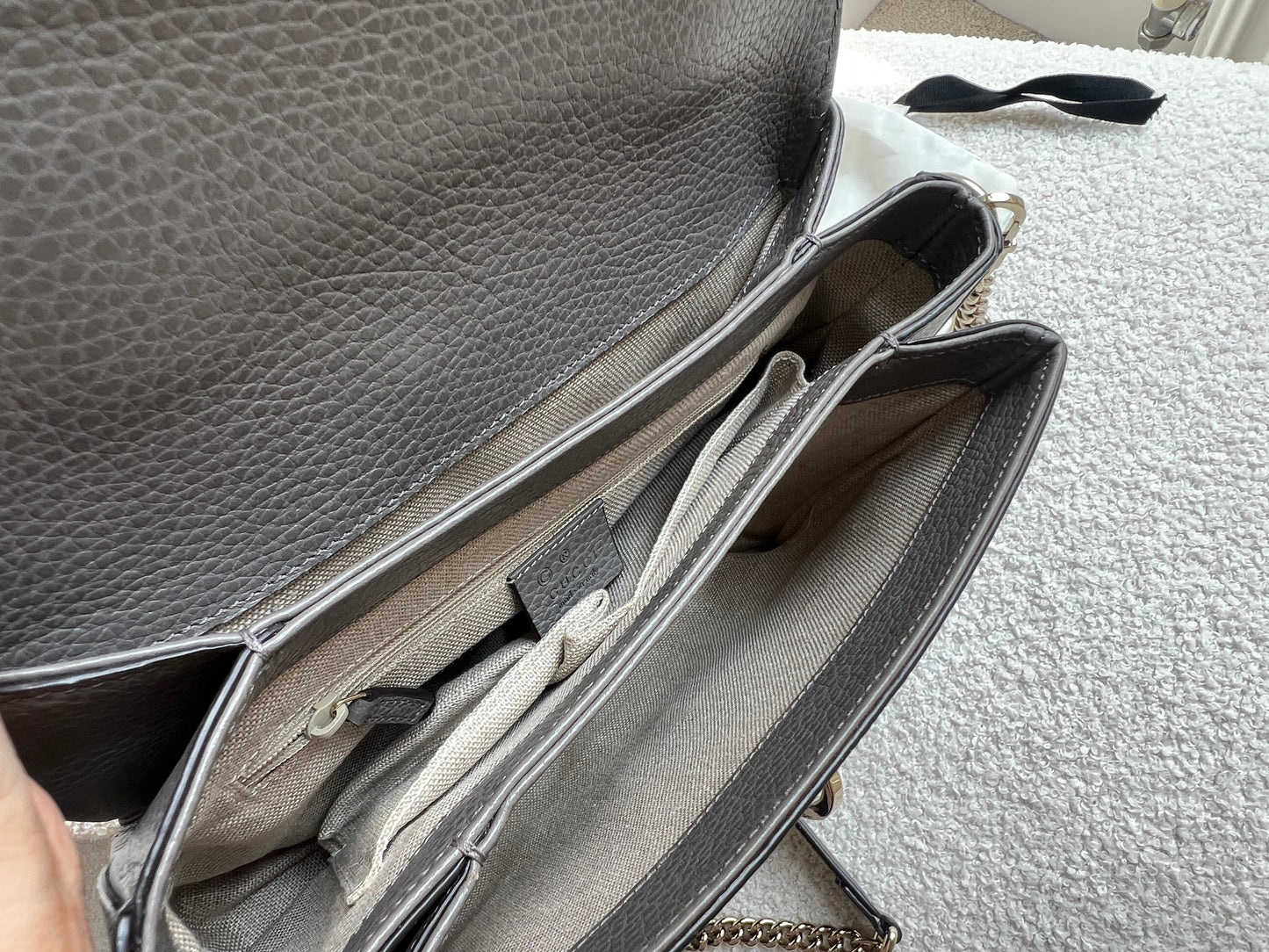 Gucci Interlocking GG Grey Medium Top Handle Bag (RRP £1,150)