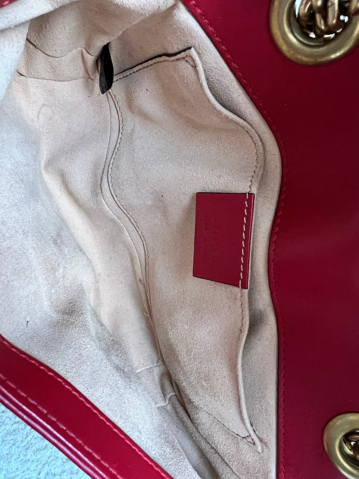 Gucci GG Hibiscus Red Marmont Mini Shoulder Bag (RRP £1,890)