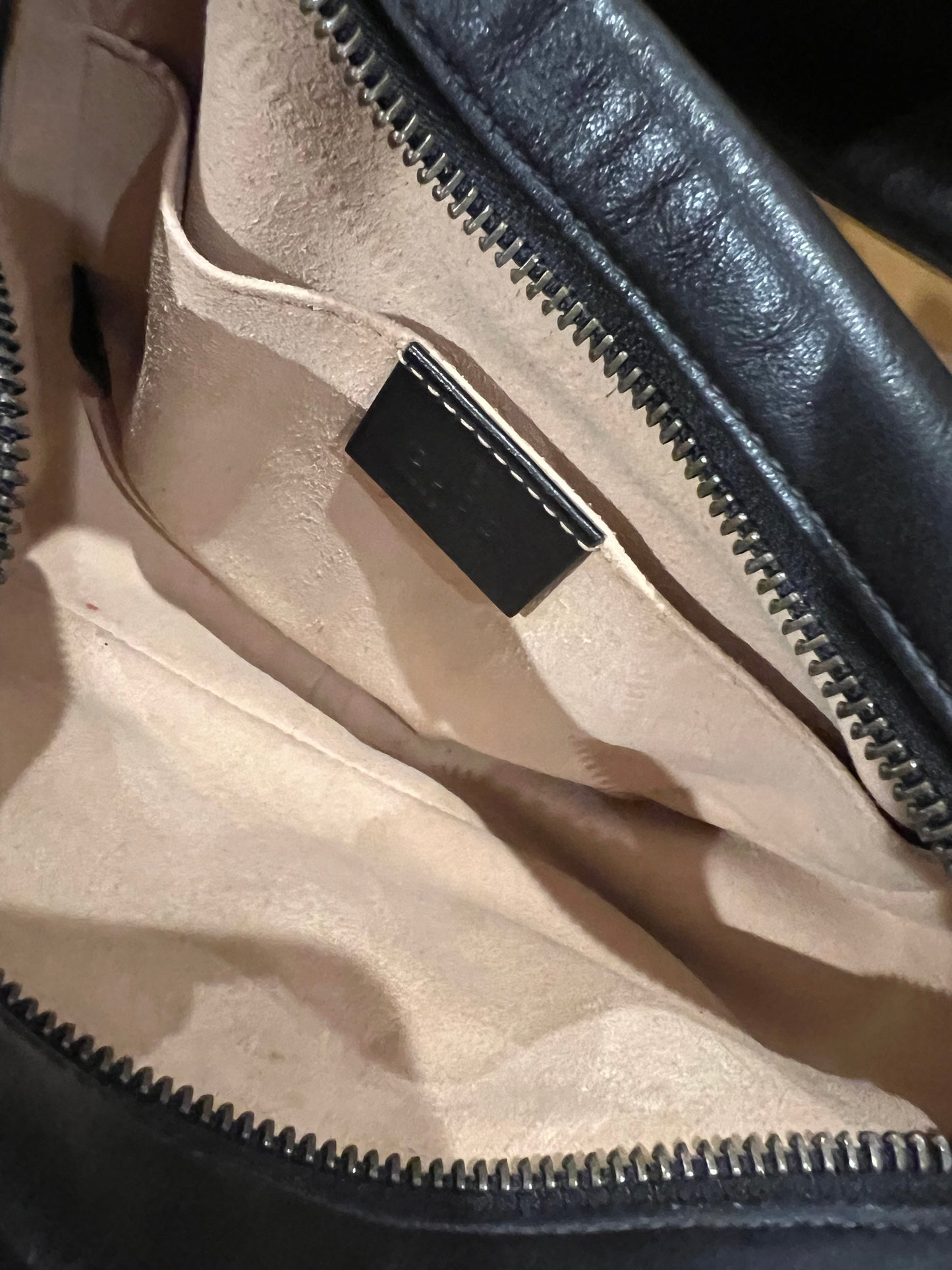 Gucci GG Black Marmont Mini Shoulder Bag (RRP £1,360)