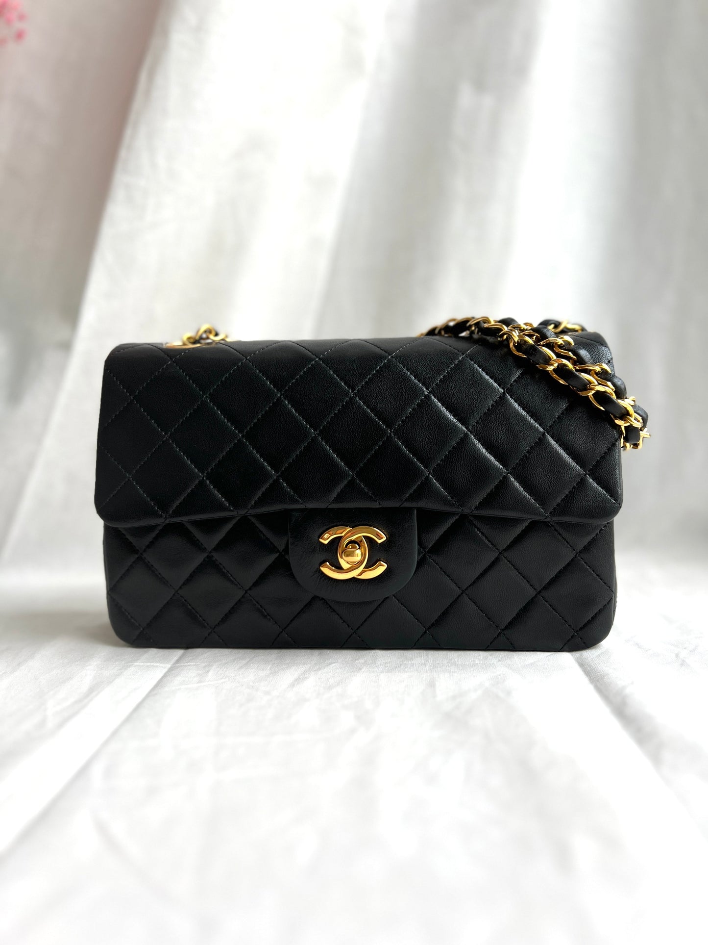Classic Double Flap Small