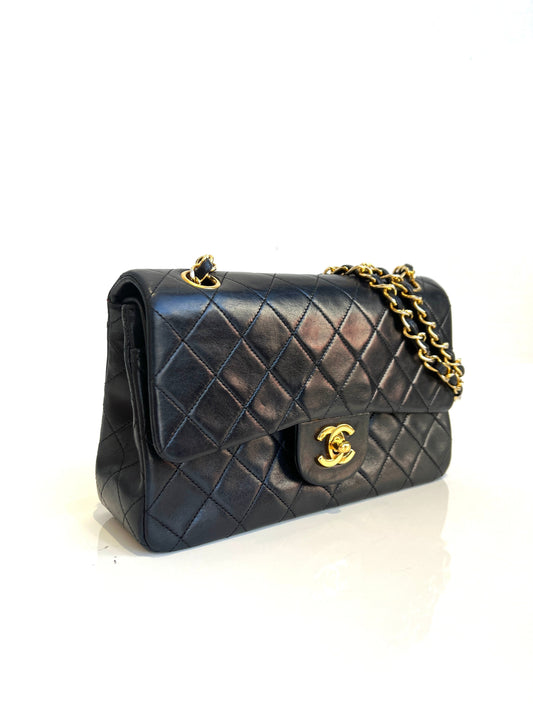 Classic Double Flap Small