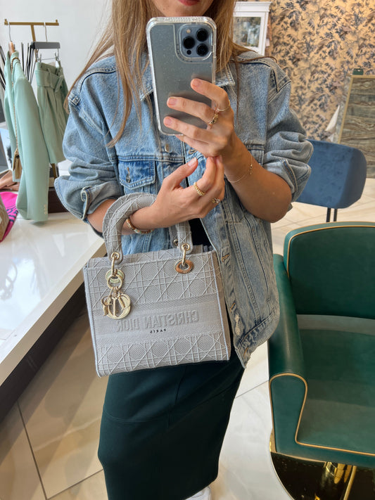 Lady Dior Medium Cannage Grey