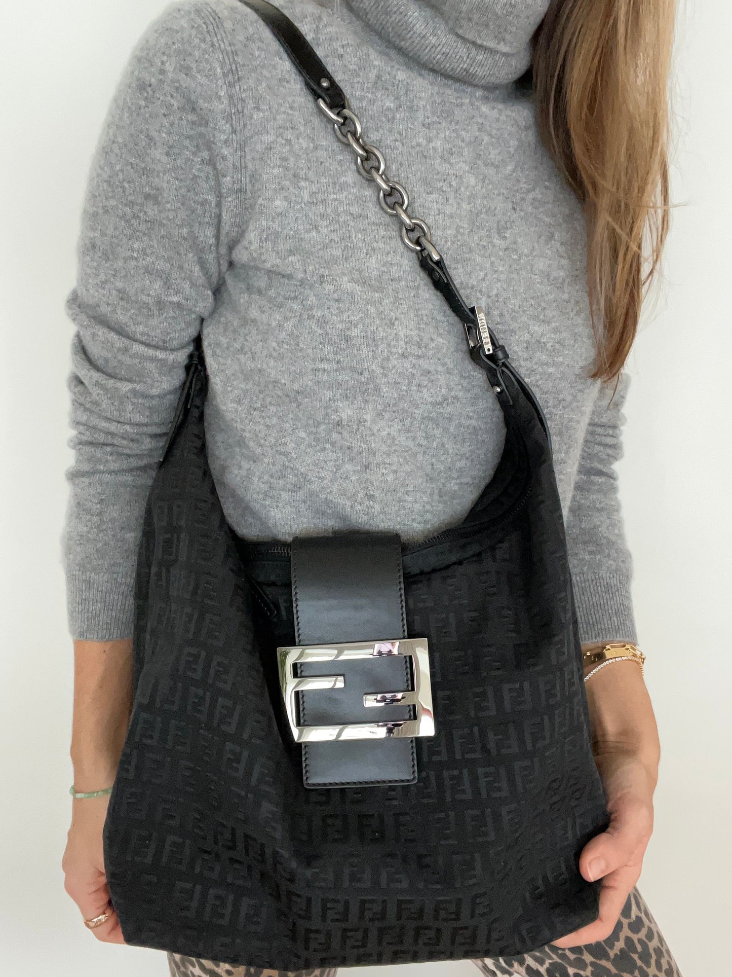 Zucca Mamma Baguette Shoulder Bag