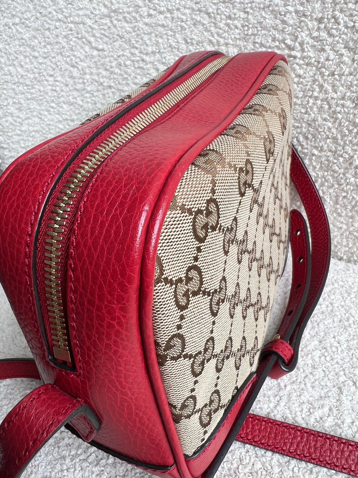 Gucci Bree GG Canvas Red Small Messenger Bag
