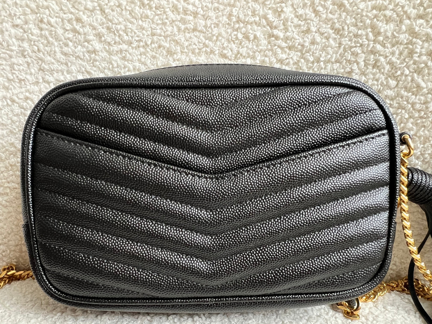 Yves Saint Laurent (YSL) Black Mini Lou Camera Bag (RRP £1285)