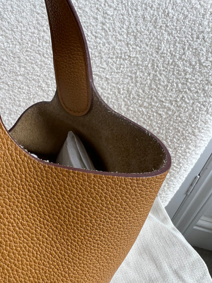 Hermes Picoton 22 in Sesame Clemence Leather with gold hardware