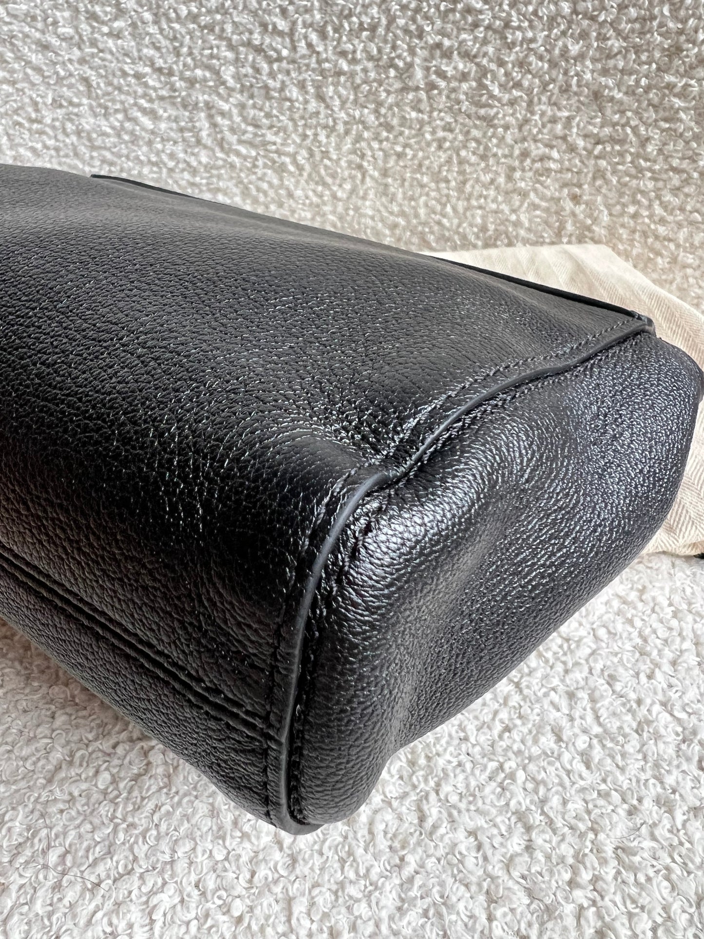 Mulberry Black Regular Lily with Gold Hardware (RRP £995)