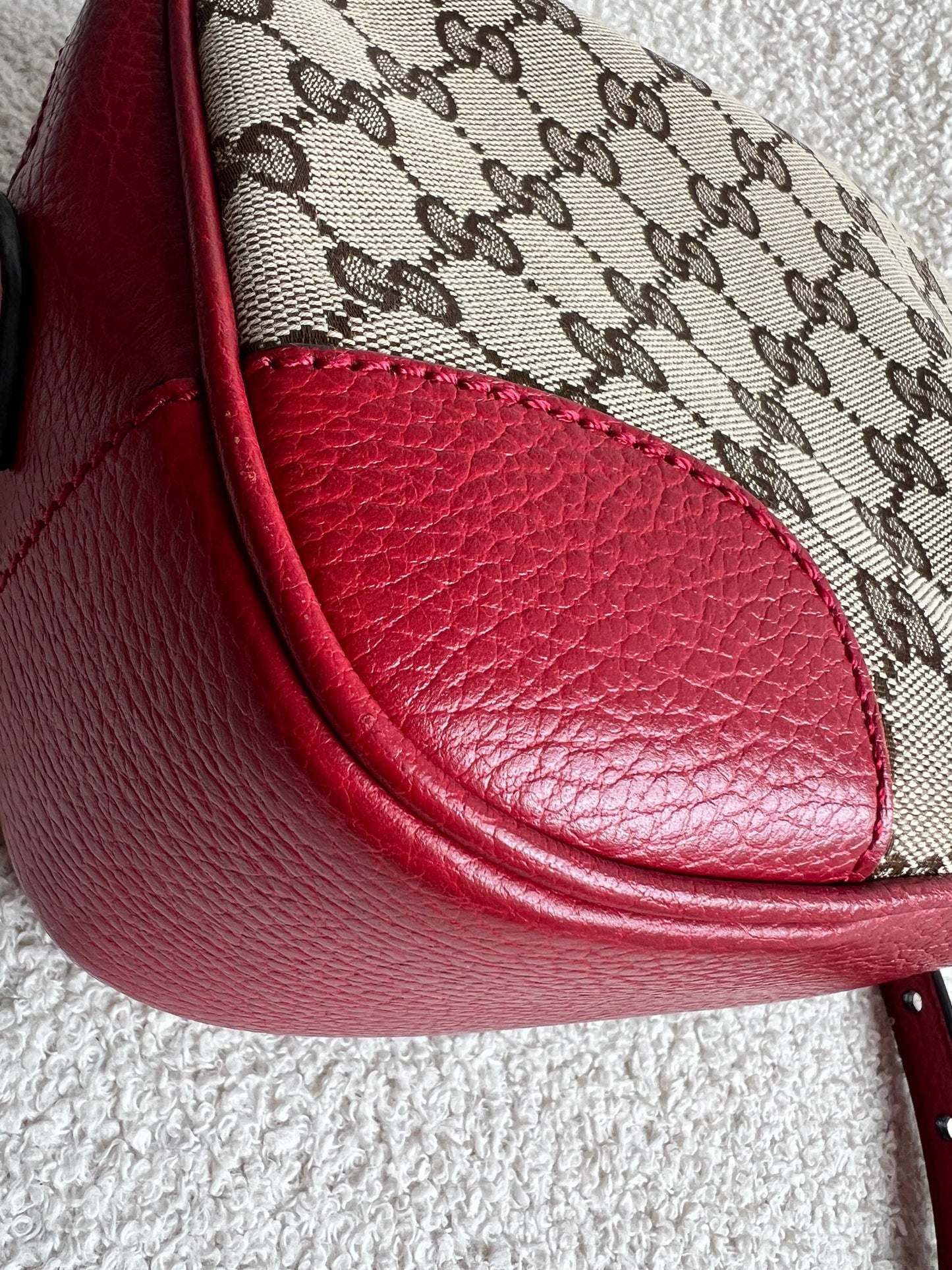 Gucci Bree GG Canvas Red Small Messenger Bag