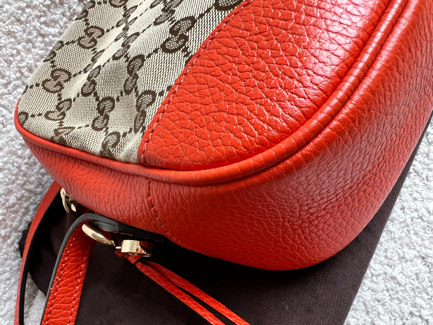 Gucci Bree GG Canvas Orange Small Messenger Bag
