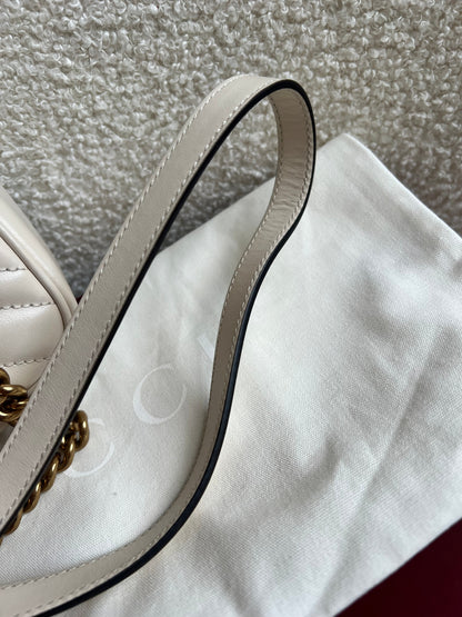 Gucci GG White Marmont Mini Shoulder Bag (RRP £1,890)