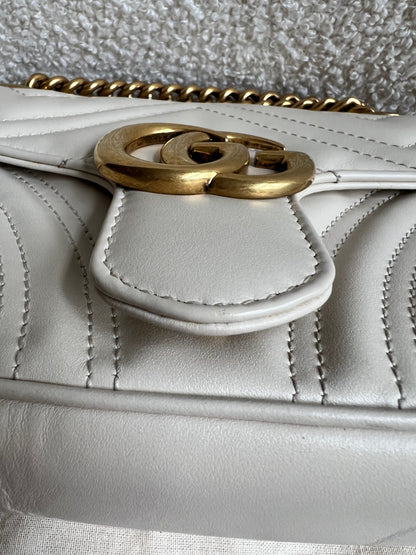 Gucci GG White Marmont Mini Shoulder Bag (RRP £1,890)