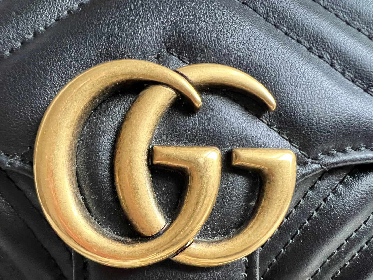 Gucci GG Black Marmont Mini Shoulder Bag (RRP £1,890)