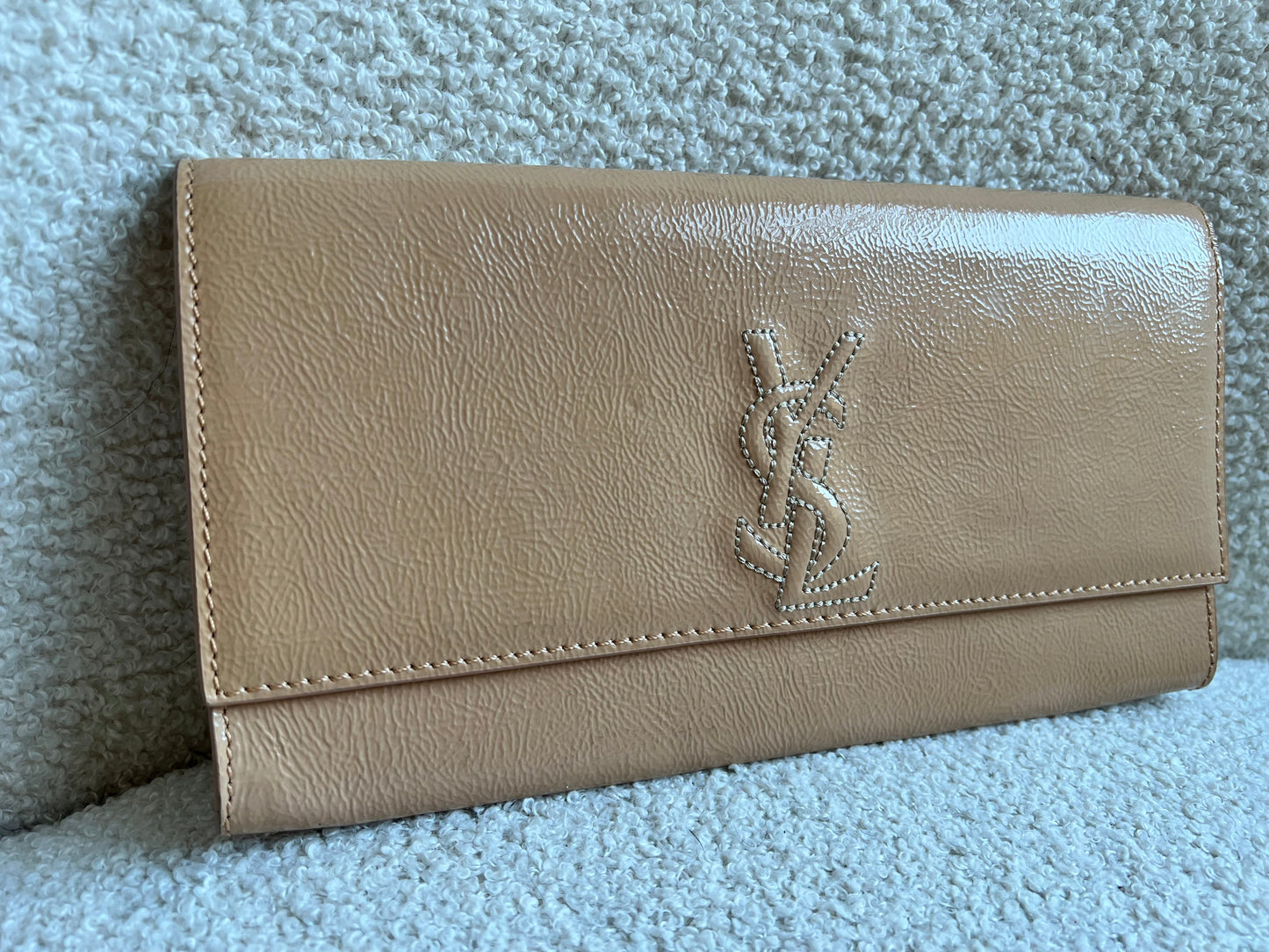 Yves Saint Laurent (YSL) Beige Patent Belle de Jour Clutch