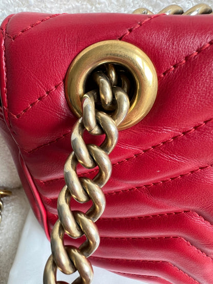 Gucci GG Hibiscus Red Marmont Small Shoulder Bag (RRP £2,070)