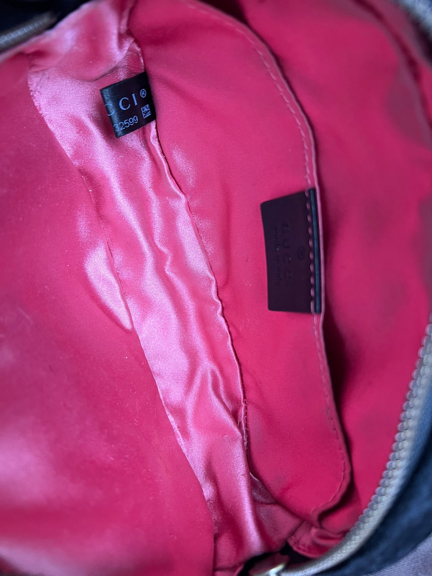 Gucci GG Black Velvet Marmont Belt Bag