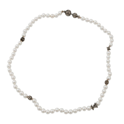 LOUIS VUITTON Necklace・Monogram Slim PearlM02235 Faux Pearl