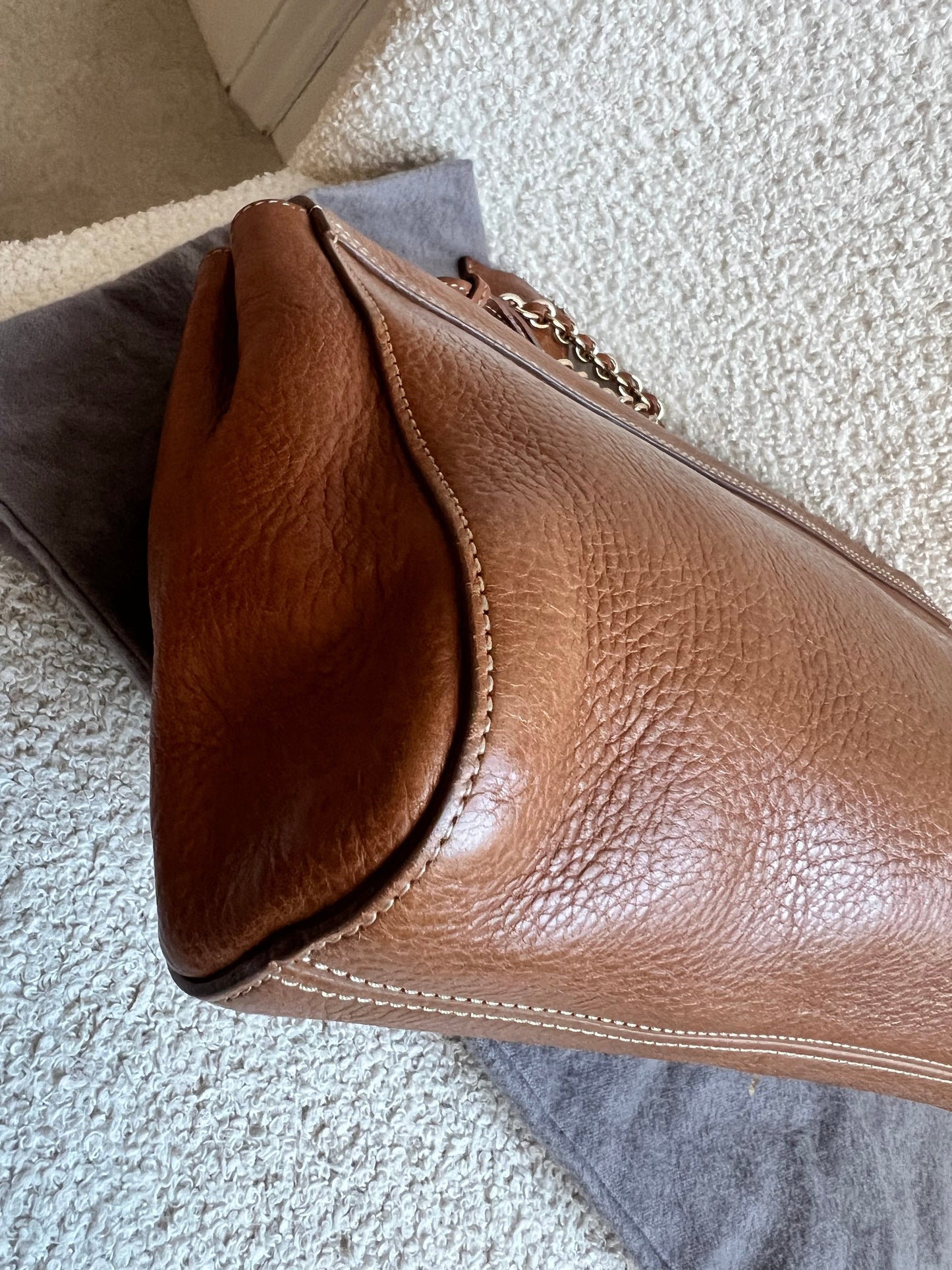 Mulberry Oak Medium Lily with Gold Hardware (RRP £1095)