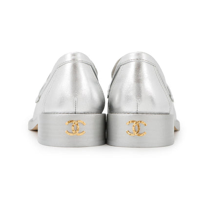 CHANEL CC logo loafers SilverG45663 Leather Size 37C