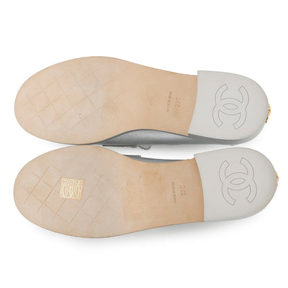 CHANEL CC logo loafers SilverG45663 Leather Size 37C