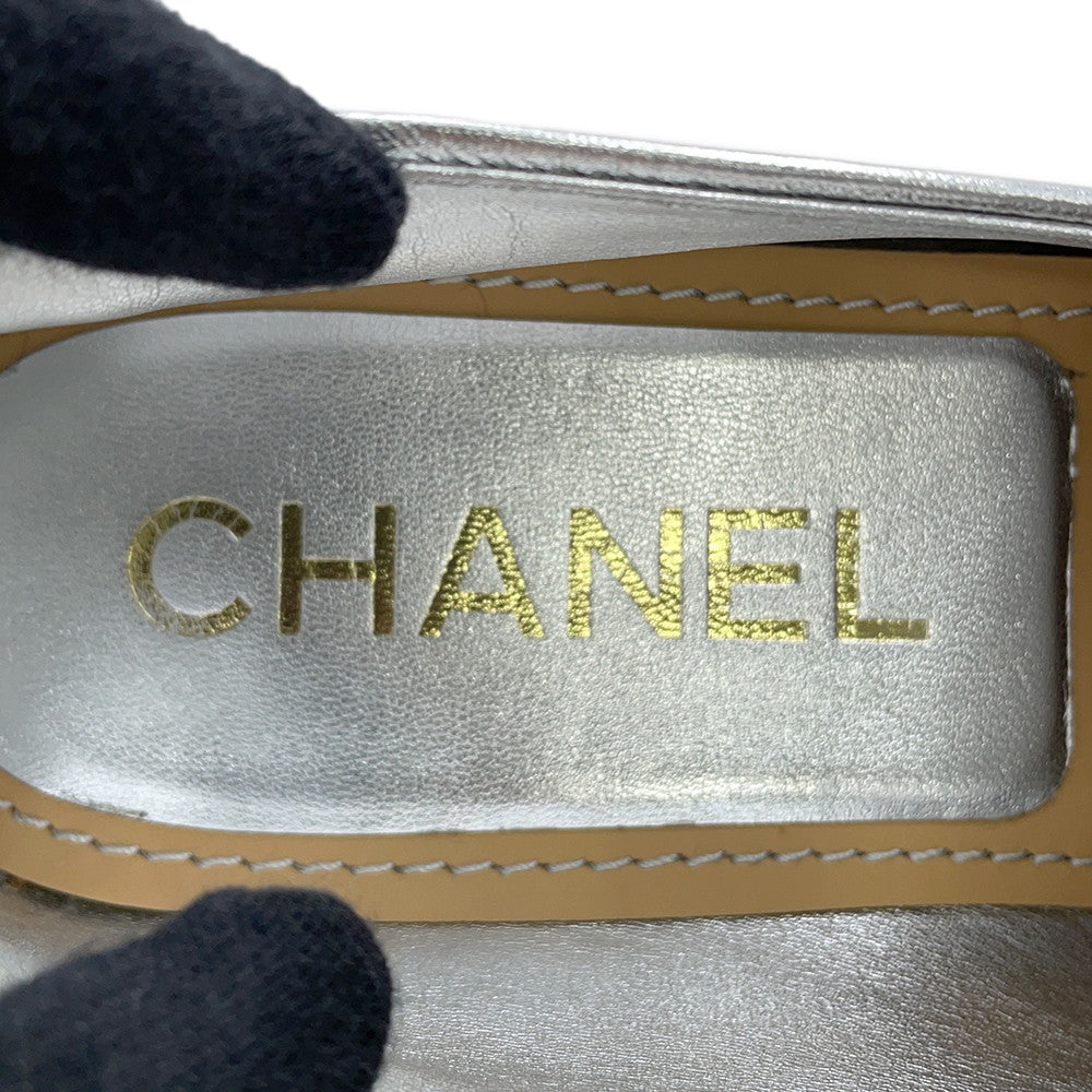 CHANEL CC logo loafers SilverG45663 Leather Size 37C