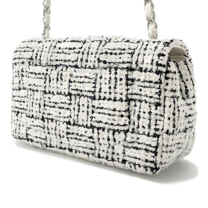 CHANEL Mini Matelasse ChainShoulder White/BlackA69900 Tweed