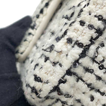 CHANEL Mini Matelasse ChainShoulder White/BlackA69900 Tweed
