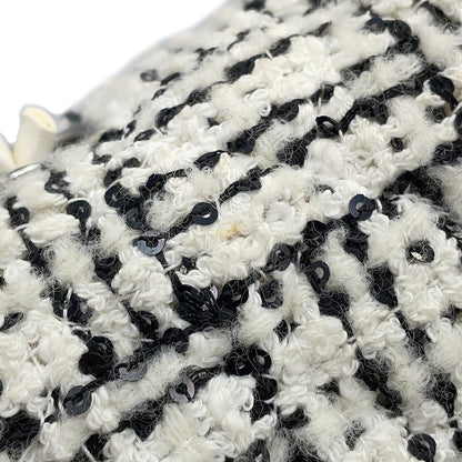 CHANEL Mini Matelasse ChainShoulder White/BlackA69900 Tweed