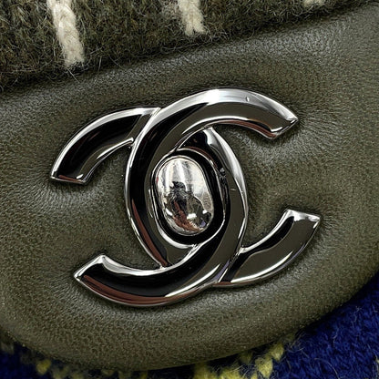 CHANEL CC Logo Knit Shoulder Bag Khaki/MulticolorA90848 Knit Size 25