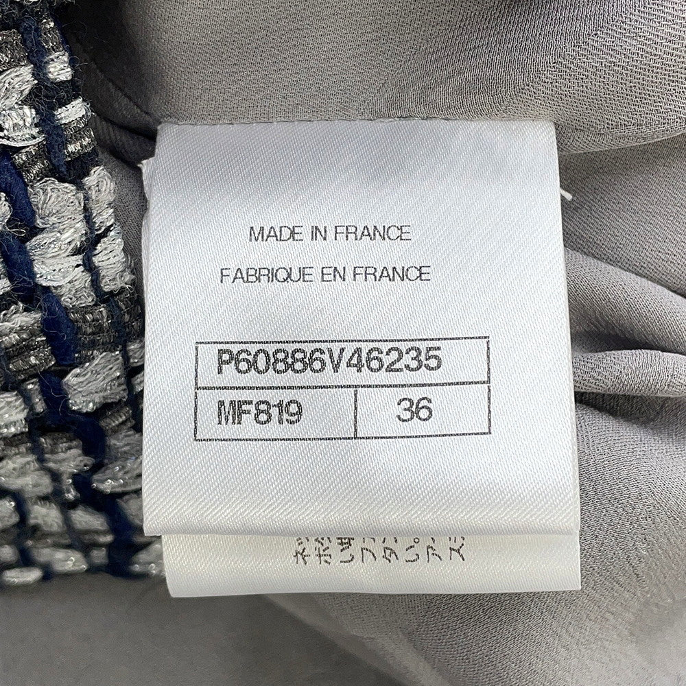 CHANEL Collarless Tweed Jacket Size 36 Gray/Navy/SilverP60886 Viscose 47% Polyamide 30% Cotton 16% Polyester 5% Metal Polyester 2%