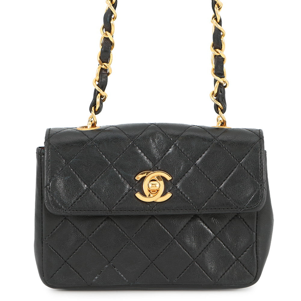 CHANEL Matelasse ChainShoulder Black Lambskin Size Mini mini