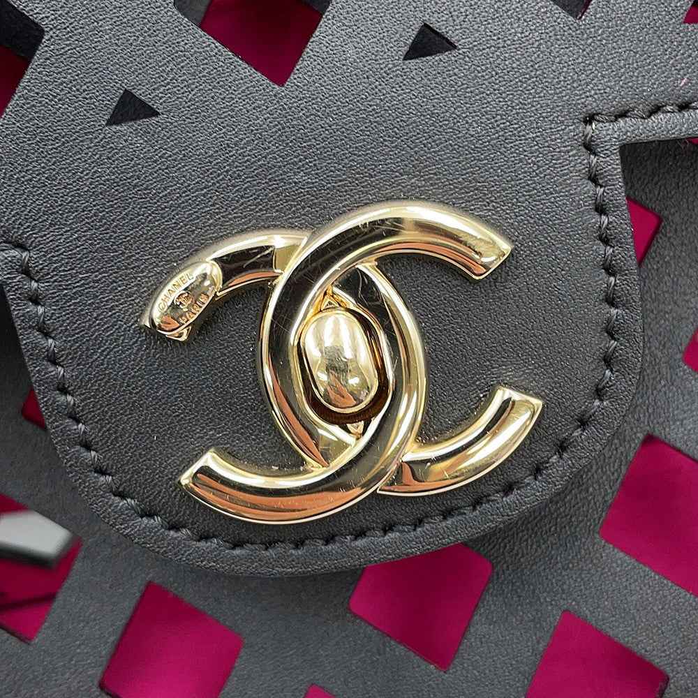 CHANEL Punching Chain Shoulder Bag Black/PinkAS2376 Calf Leather Size 25
