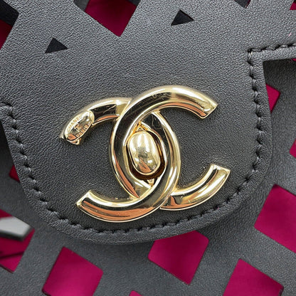 CHANEL Punching Chain Shoulder Bag Black/PinkAS2376 Calf Leather Size 25