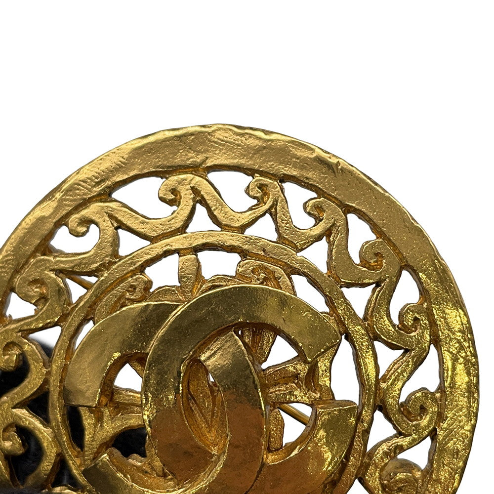 CHANEL CC Logo Brooch Gold Gold Plated
