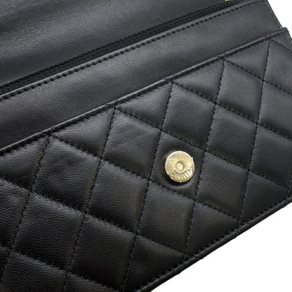 CHANEL Pearl Chain Wallet BlackAP2579 Lambskin