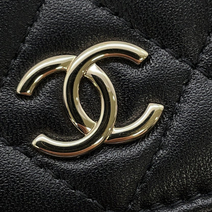CHANEL Pearl Chain Wallet BlackAP2579 Lambskin