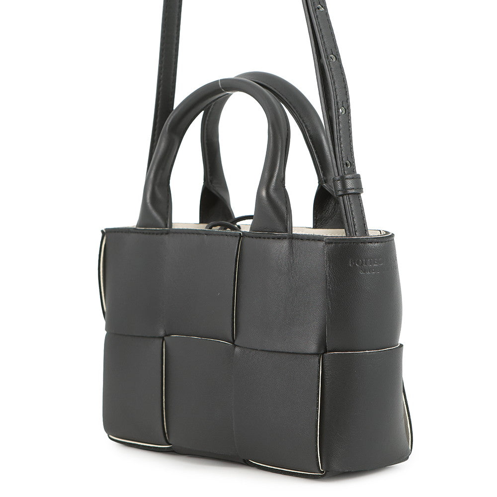 Bottega Veneta Maxi INTRECCIATO Candy Alco Tote Black/White729029 Leather