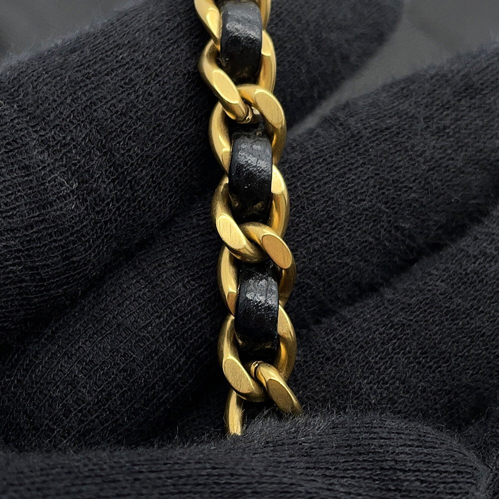 CHANEL CHANEL22 2WAYChainShoulder BlackAS3980 Caviar Leather Size Mini