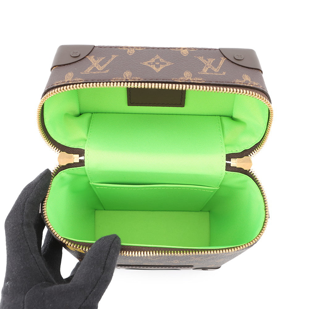 LOUIS VUITTON Vertical Box Trunk GreenM59664 Monogram