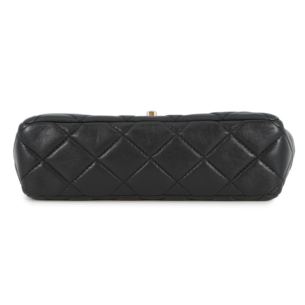 CHANEL Matelasse Flap Bag ChainShoulder BlackAS5259 Lambskin Size 21