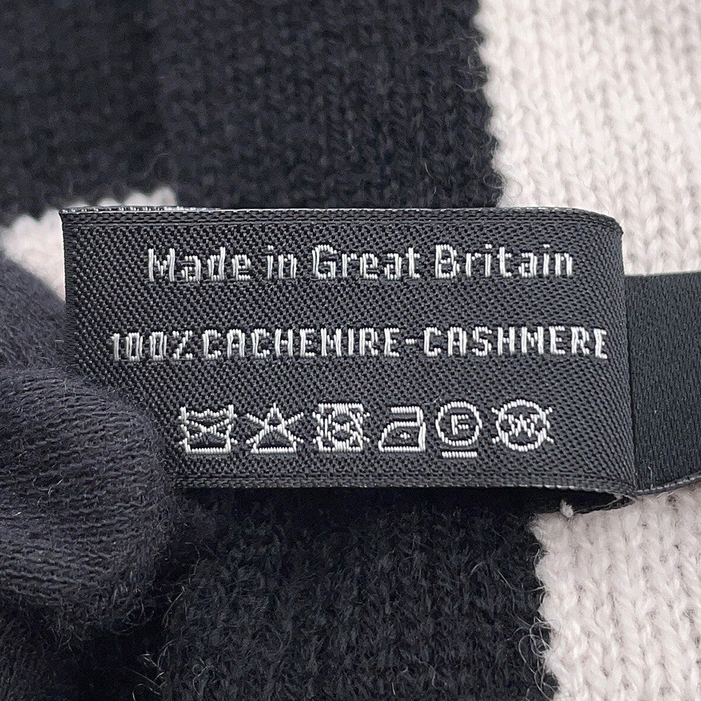 CHANEL CC Logo Large Scarf Black/White/Pink Cashmere100%
